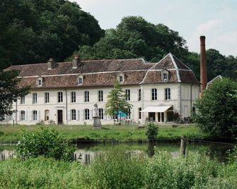 Gîte de l'Abbaye de l'Étanche - Landaville - Building
