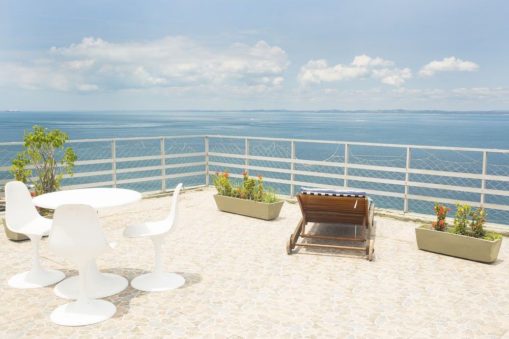 هيدي أندرادجي باها - سلفادور - شرفة