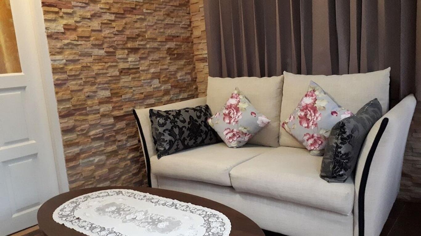 Palm Sweet Hotel