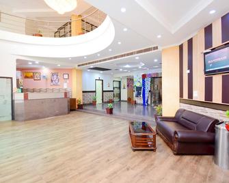 Hotel Vasu International - Phagwāra - Lobby