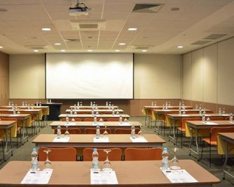 Regency Barra Hotel - Rio de Janeiro - Ruang rapat