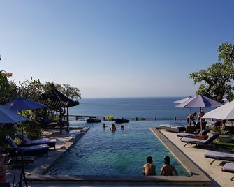 Uluwatu Cottages - South Kuta