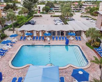 Canada House Beach Club Resort - Pompano Beach - Pool