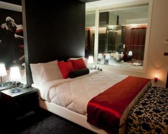 Vinyl M Hotel Design Inn - Mealhada - Bedroom