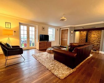 Trossachs Barn & Cabin - boutique B&B - Port of Menteith - Vardagsrum