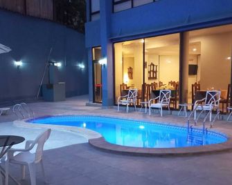 Hotel Alcala del Rio - Santiago - Pool