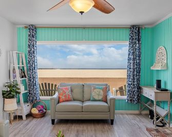 3421O- Ca 'sea' ta on the Sand - Oxnard - Living room