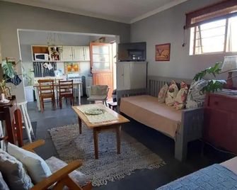 Sjoe 3 - Struisbaai - Huiskamer