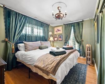 The Victorian Fox - Saint Charles - Slaapkamer