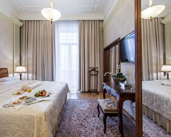 Hotel Moskva - Belgrado - Habitación