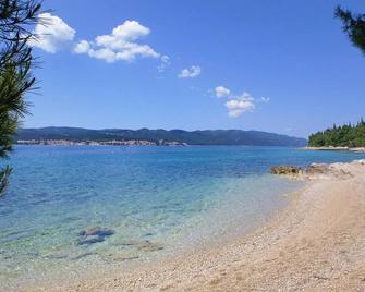Apartments with a parking space Orebic, Peljesac - 10075 - Orebic - Strand