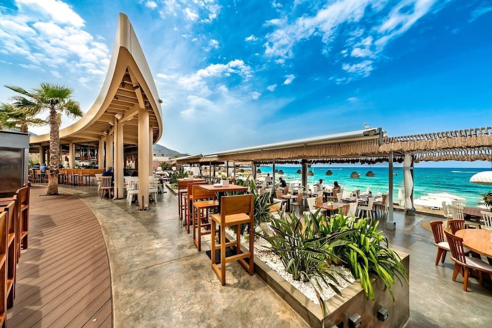 فيليدج هايتس ريزورت