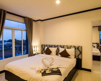Leelawadee Grand Hotel - Udon Thani - Bedroom
