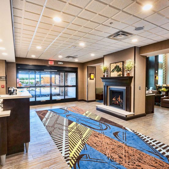 Lobby view of Hampton Inn & Suites Duluth North/Mall Area