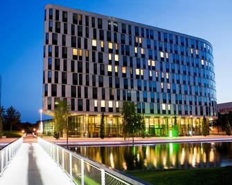 Courtyard by Marriott Vienna Prater/Messe - Wien - Gebäude