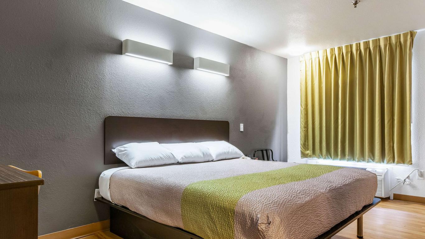 موتل 6 أليكزاندريا - ساوث