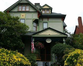 Geiger Victorian Bed and Breakfast - טאקומה - בניין