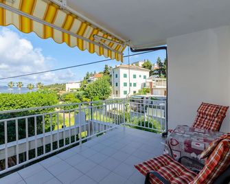 Apartments Marika - Hvar - Balkon