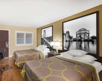 Super 8 by Wyndham Martinez - Martinez - Bedroom
