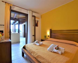 イリデ ホテル - サンヴィート・ロ・カーポ - 寝室