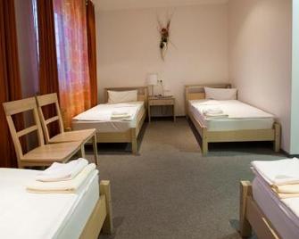 Tukuma Ledus Halle - Tukums - Bedroom