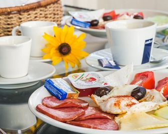 Effect Saint Mina - Self Check-In - Sozopol - Comida