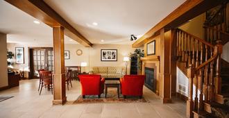 Country Inn & Suites by Radisson, Regina, Sask - Regina - Lounge