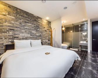 Gangnam Campus Hotel - Seúl - Habitación