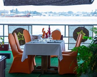 Hotel Le Marly - Abidjan - Restaurant