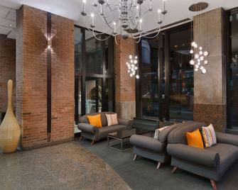 Travelodge Hotel by Wyndham Montreal Centre - מונטריאול - לובי