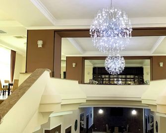 Albert Hotel - Ploieşti