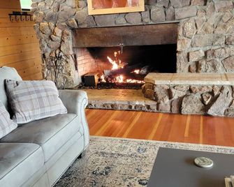 Spacious retreat on the Rim of the Royal Gorge - Cañon City - Sala de estar