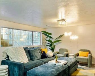 Big Cottonwood Regional Park Pet Friendly - Holladay - Sala de estar