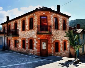 Philippos Hotel - Agios Germanos - Gebouw