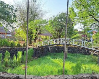 Xuanmai Garden Resort - Pakxé - Widok na zewnątrz