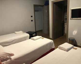 B&B Magada - Messina - Quarto