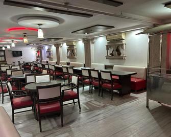 Hotel Amba Inn - Agra - Restaurante