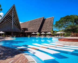 Sheraton New Caledonia Deva Resort & Spa - Bourail - Piscina