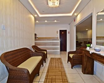 بوسادا إنسيدا دوس جولفينهوس - بومبينهاس - أفضل طعام