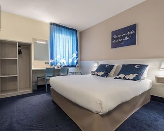 إيس هوتل كليرمونت-فيران لا باردو - كليرمون- فيران - غرفة نوم