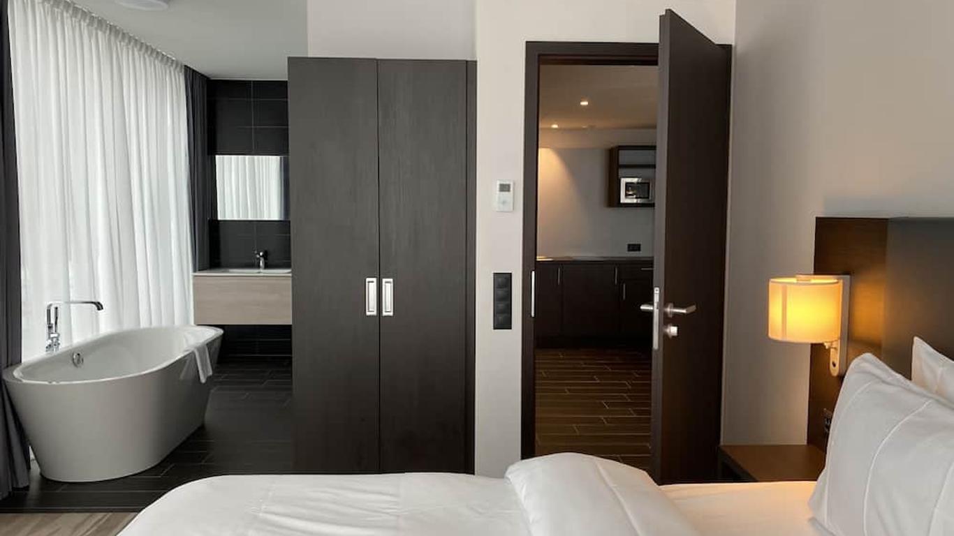 IIP Apartments