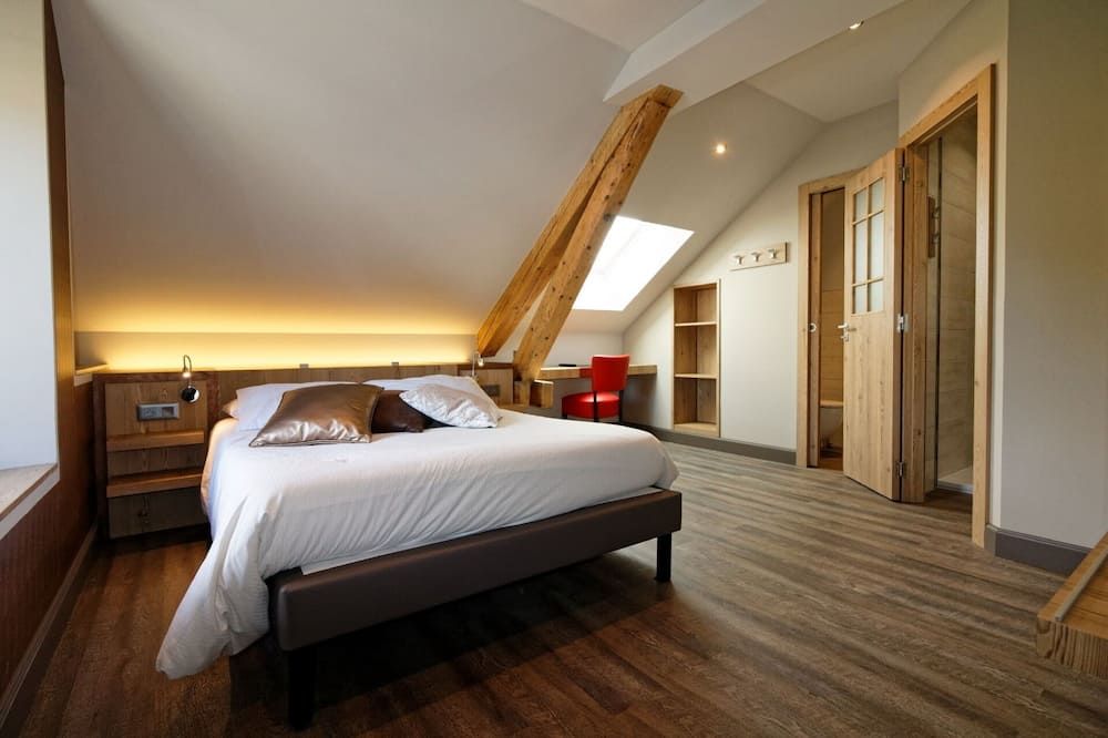 Logis Hotel Des Bains - Gérardmer - Makuuhuone