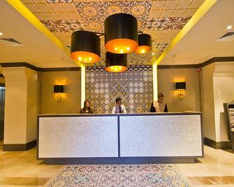 Parque Espana Residence Hotel - Muntinlupa - Rezeption