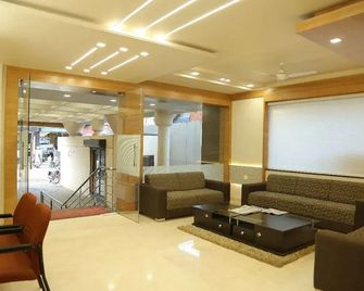 Hotel Shivananda by i-Roomz - Hosapete - Lobby