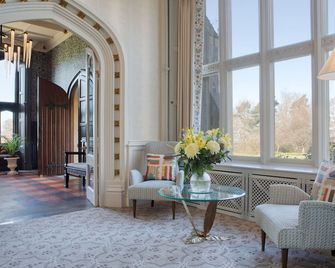 Horsted Place Hotel - Uckfield - Лоббі