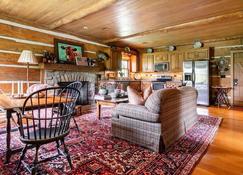 Cabin in Kentucky Horse Country - 패리스 - 거실