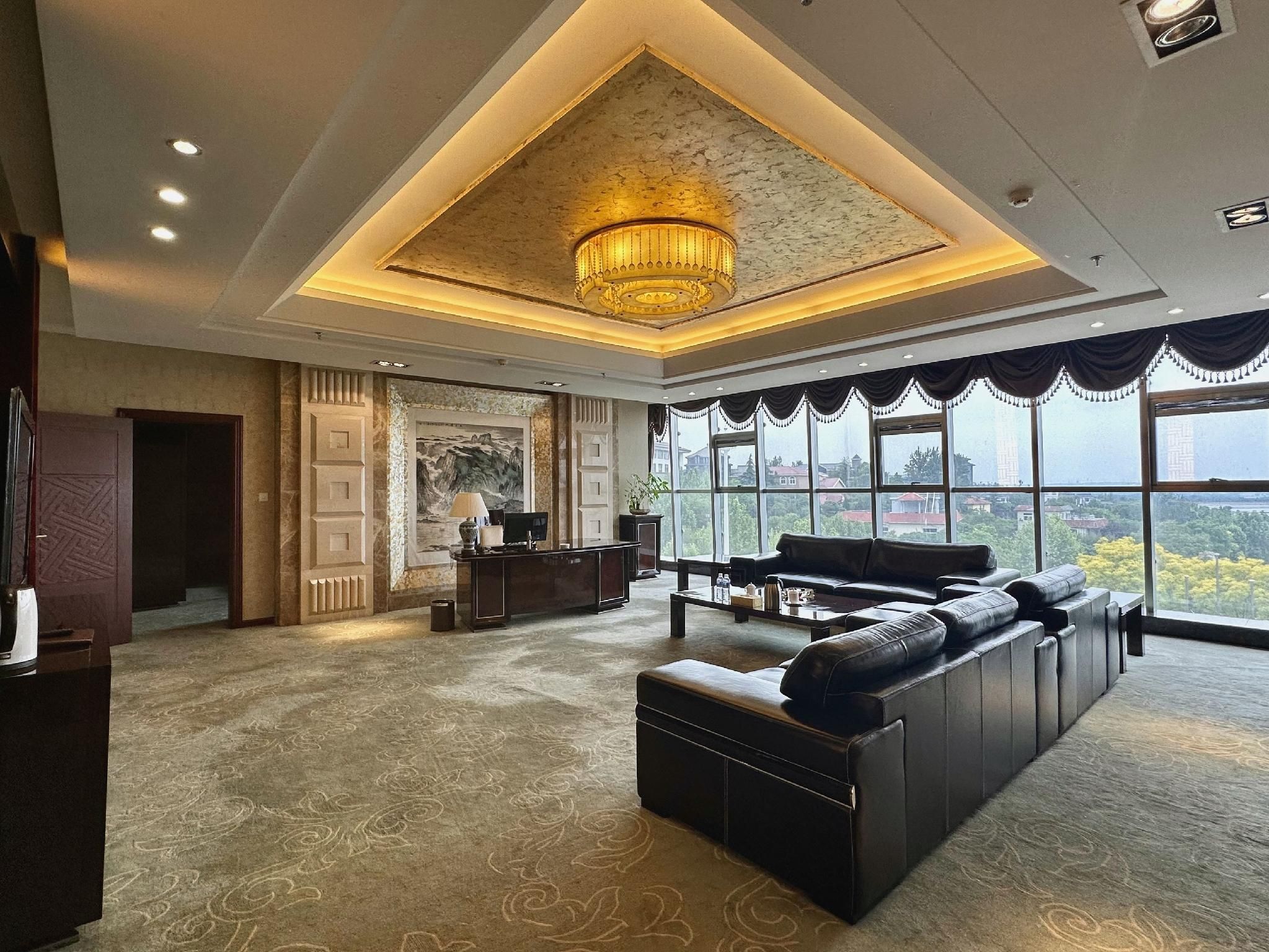 Cixian Yiquan Lake Hotel - האנדן - לובי
