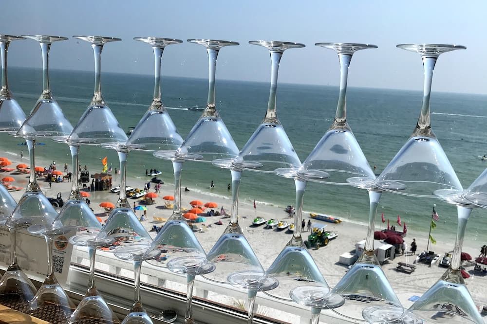 Lani Kai Island Resort from $125. Fort Myers Beach Hotel Deals