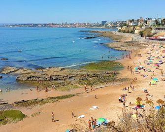 Estoril Village Guest House - Estoril - Playa