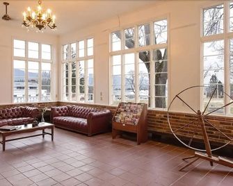 Eastover Estate and Eco Village - Lenox - Lounge